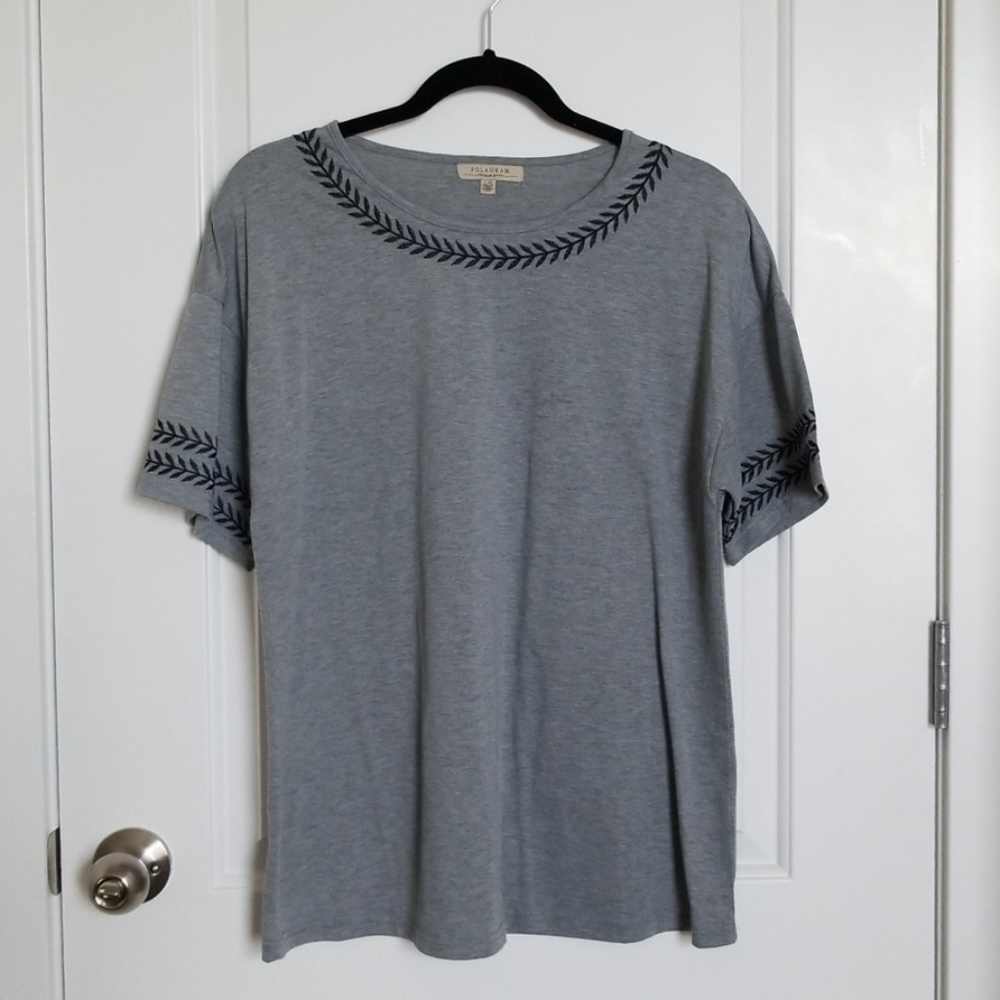 *NEVER WORN* Gray Embroidered Top